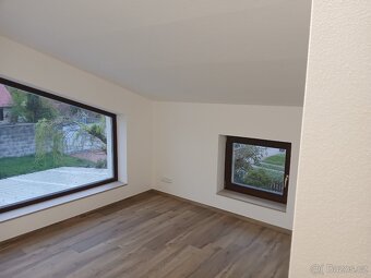 Byt (ateliér)3+kk 58,5 m2 k pronájmu - 18