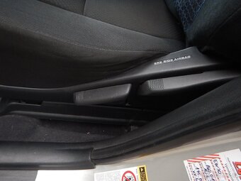 TOYOTA Corolla Verso 1.6 VVTi, KLIMA - 18