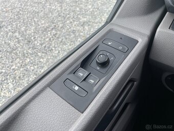 Volkswagen Transporter T6.1 2.0 TDI L2 - nez.topení - 18