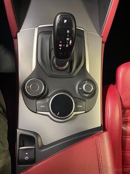 Alfa Romeo Stelvio, 2.0 T 280K AT8 Q4 Super SLEVA - 18