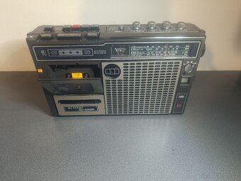 BOOMBOX SHARP 3× - 18
