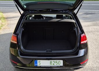 Volkswagen Golf VII e-Golf 1.majitel servisní kniha - 18