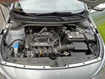 Hyundai i20 1.2i 62kW,rok 12/2020 - 18