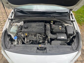 Hyundai i30 Fastback, 1.4 T-GDi, výbava Style - 18