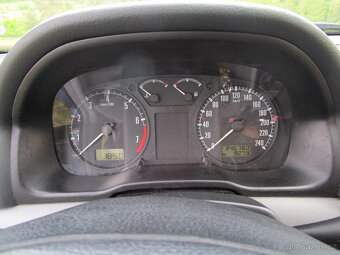 Škoda Octavia I 1.6 74 kw, benzín r. v. 1999 - 18