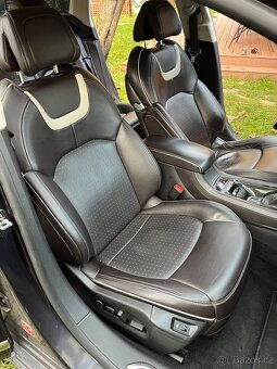 Citroen c5 tourer 2.2 HDI 150kw - 18