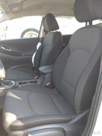 Hyundai i30, 1.5, Benzín, rv.2022/07 (c.j 2057) - 18
