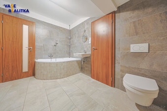 Pronájem, rodinný dům, Valšovice - 18