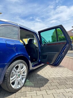 Škoda Superb Combi II 2.0 TDI 125KW Elegance - 18