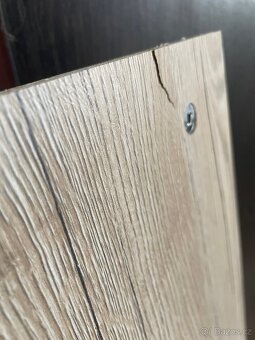 Skříně z dětského pokoje - 18