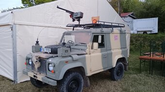 Land rover Defender 7 míst,1982 2x uzávěrka arb - 18