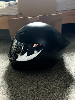 AGV K1-S vel. L - černá + stříbrné plexi – Jako nová - 18
