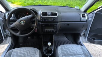 Škoda Fabia 2.  BEZ KOROZE - 18