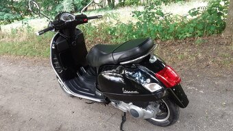 vespa Gts 300 - 18