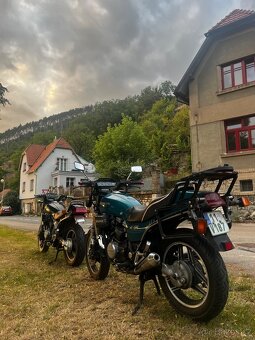 2x Honda VF 750 S - 18