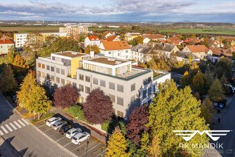 Prodej obchodního prostoru 90 m², Odolena Voda, ev.č. 700 - 18