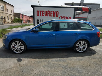 Škoda Octavia RS Kombi 2.0 TDi, 135kw, klimatizace, tempomat - 18