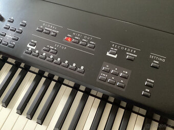 Profesionální pódium Piano KAWAI MP 11 SE MP11SE + skládací - 18