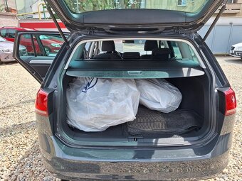 Volkswagen Golf 2.0 TDi 110KW CUP , S.kniha Naj: 127tKM - 18