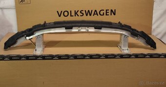 Audi A8 4N nárazník výztuha maska - 18