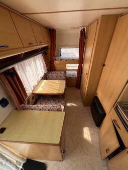 Obytný karavan TEC,palandy,5 os, 1200 kg - 18