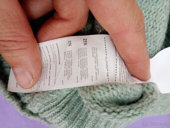 Set 2 dámských svetrů Sinsay a italská móda vel. L/40 - 18