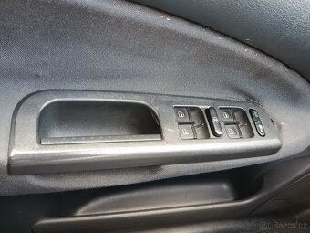 Prodám Škoda Octavia Combi 1,9TDI bez koroze - 18