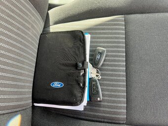 Ford Transit 2.0 TDCi 96 kW 5 míst,DPH,Klima,Stav - 18