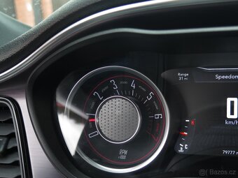 Dodge Challenger, 3.6 V6 - KRÁSNÝ STAV - DPH - 18