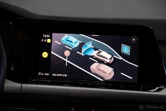 Volkswagen Golf 2.0TDI 110kW, automat, 2022, DPH - 18