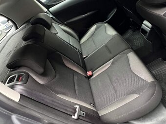 Peugeot 308 1.6 115kW serviska 2010 140 tkm STK 9/27 navi - 18