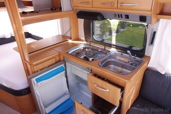 KNAUS SUDWIND 450 TF R.V. 2001 Stanová předsíń - 18
