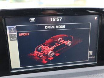 Kia Stinger 3.3 TGDI V6 272 kW 4WD GT-Line r.5/2018 Původ ČR - 18