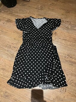 Dámské oblečení - 18