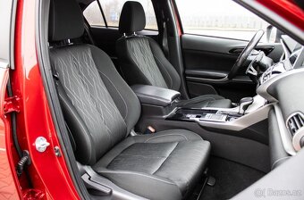 Mitsubishi Eclipse Cross 1.5T MIVEC Intense CVT 4WD, (2019) - 18