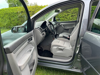 Prodám TOURAN 2.0 TDI - 18