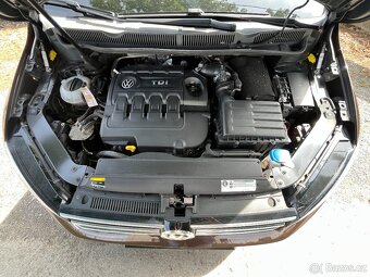 VW Touran 1.6 TDi Navigace, P+Z Senzory - 18
