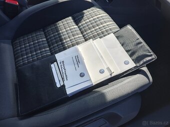 Volkswagen Touran Cross 2.0Tdi tažné - 18
