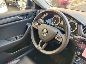Škoda Superb 3 Combi 2.0TDI 140kW DSG Matrix ACC Kůže ERGO - 18