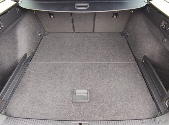 Volkswagen Passat TDi DSG B8 R-Line FullLED VIRTUAL KAMERA - 18