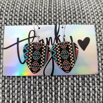 Náušnice z kytarových trsátek - 18