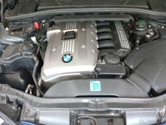 BMW 130i manuál - 18