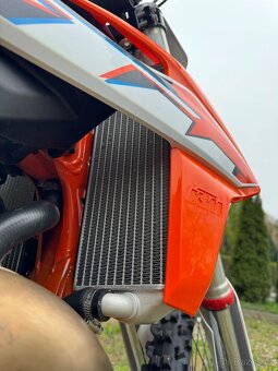 KTM 450 SX-F 2022 - 18