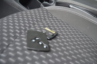 Renault Captur 0,9 TCe (66 kW), r. v. 08/2018 – TOP STAV - 18