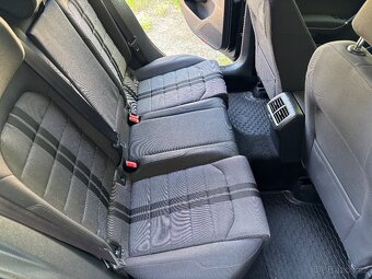 Volkswagen Golf,  1.2 TSi 77 kW 1.MAJITEL NEHAVAR. SERVISKA - 18