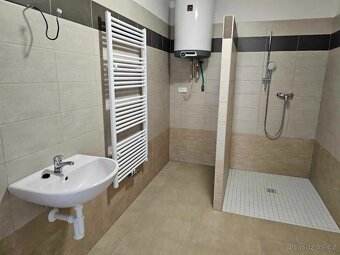 Pronájem bytu 1+kk, 45m2 Chlumec nad Cidlinou - 18