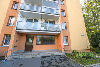 REZERVACE - Byt 3+kk na Praze 8  o velikosti 66 m2 + 6m2 lod - 18