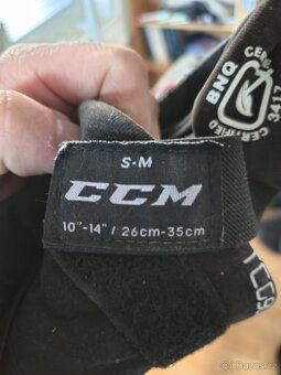 Brankářská výstroj - 18