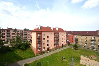 Pěkný 2+1, 60,4  m2, v cihlovém domě, se dvěma balkony, Žate - 18
