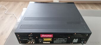 PIONEER CLD - 600 (PAL systém) - 18